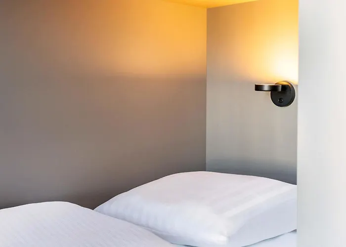 Hotel Hamburg-airport 3*