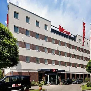 Hotel Hamburg-airport 3*